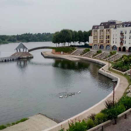 Vue Exceptionnelle Sur Le Lac Créteil Exterior photo