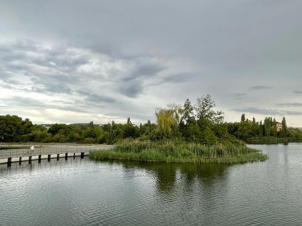 Vue Exceptionnelle Sur Le Lac Créteil Exterior photo